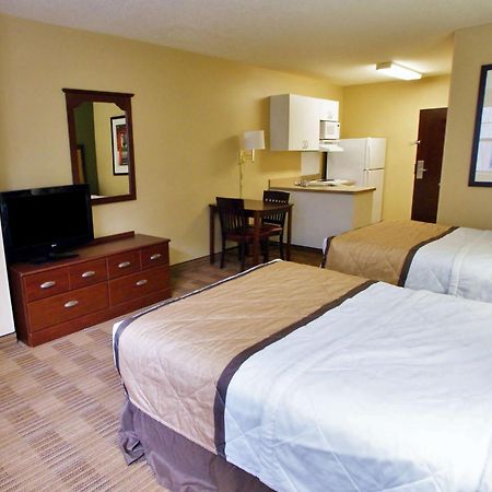 Extended Stay America Suites - White Plains - Элмсфорд Экстерьер фото