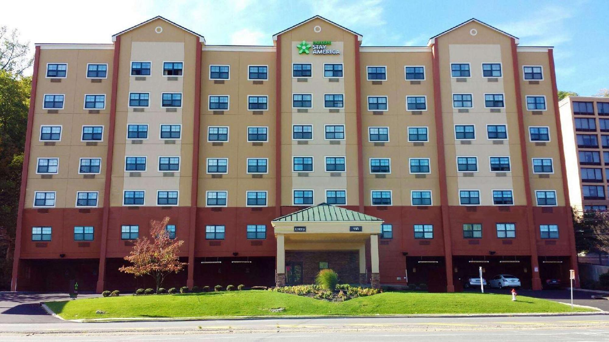 Extended Stay America Suites - White Plains - Элмсфорд Экстерьер фото