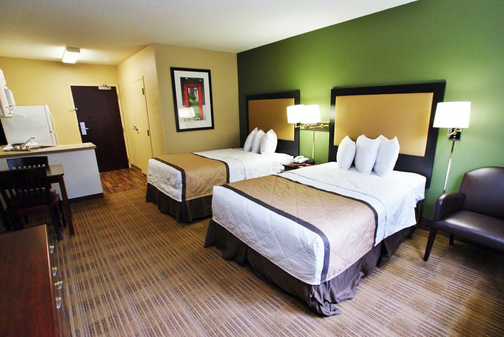 Extended Stay America Suites - White Plains - Элмсфорд Экстерьер фото